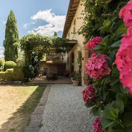 בית נופש Le Sourire Des Anges Saint-Elix-le-Chateau